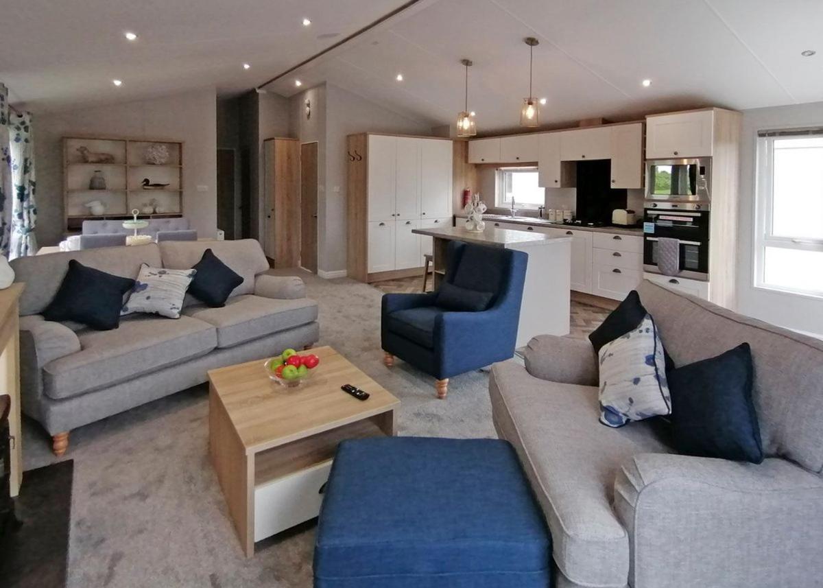 Fladbury The Springs Lakeside Holiday Park المظهر الخارجي الصورة